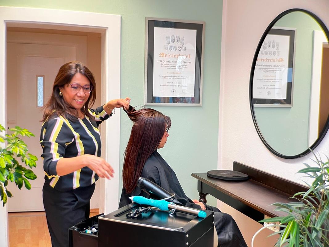 Zenaida Gutierrez Salon C&Z Erlangen